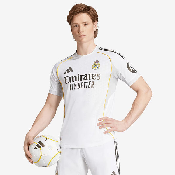 adidas Real Madrid 2025/26 Heimtrikot Authentic