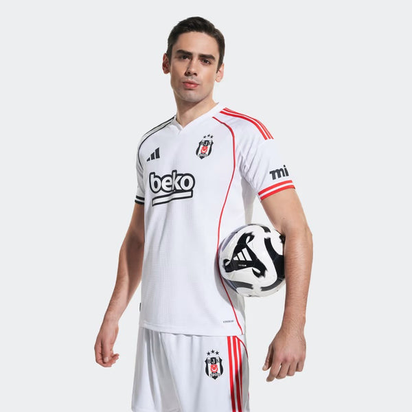 adidas Beşiktaş JK 2025/26 Heimtrikot
